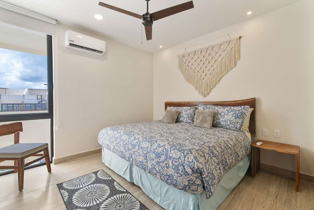 Vibrate Penthouse | Private Terrace & Plunge Pool | Casago