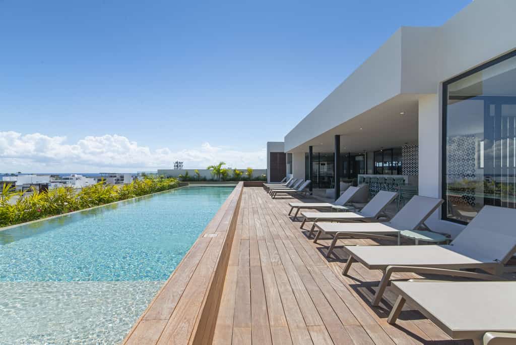 Well Located | Terrace, Pool & Coworking | Casago