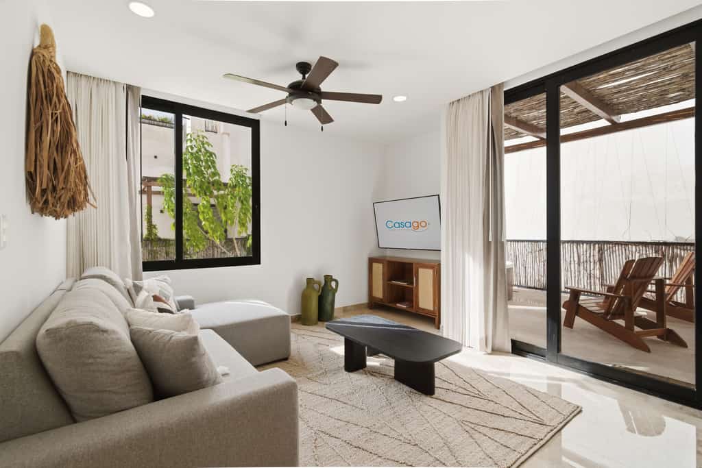 Gran 2 BR + Jacuzzi Condo Tulum | Premium Amenities by Casago