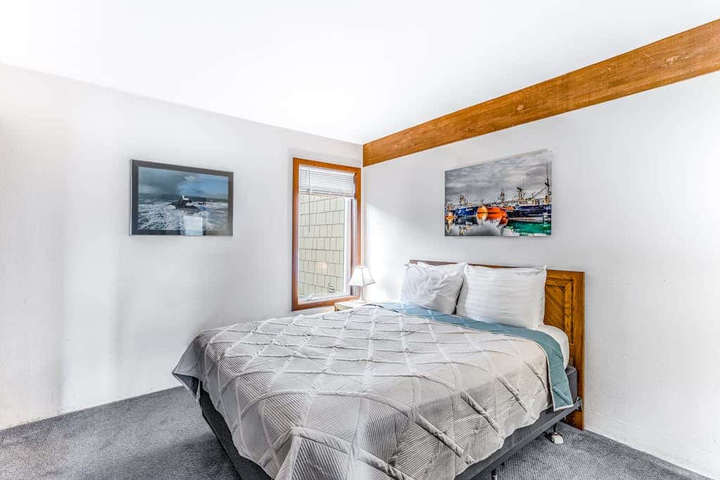 Private Bayfront Home with Fishing Dock - Dogs Welcome