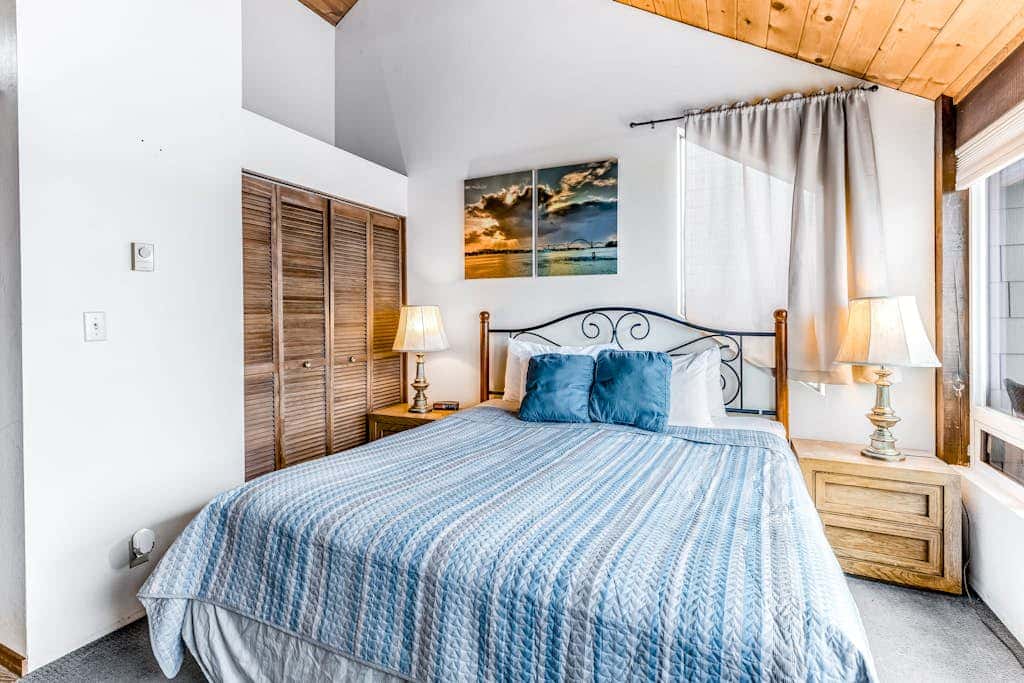 Private Bayfront Home with Fishing Dock - Dogs Welcome