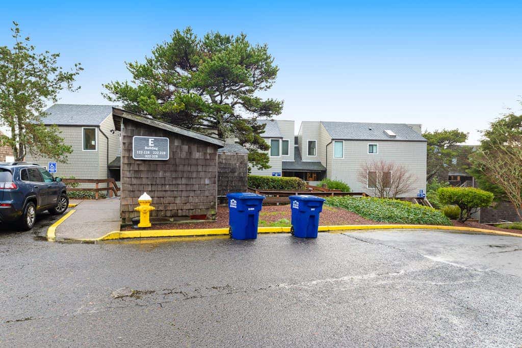 Private Bayfront Home with Fishing Dock - Dogs Welcome