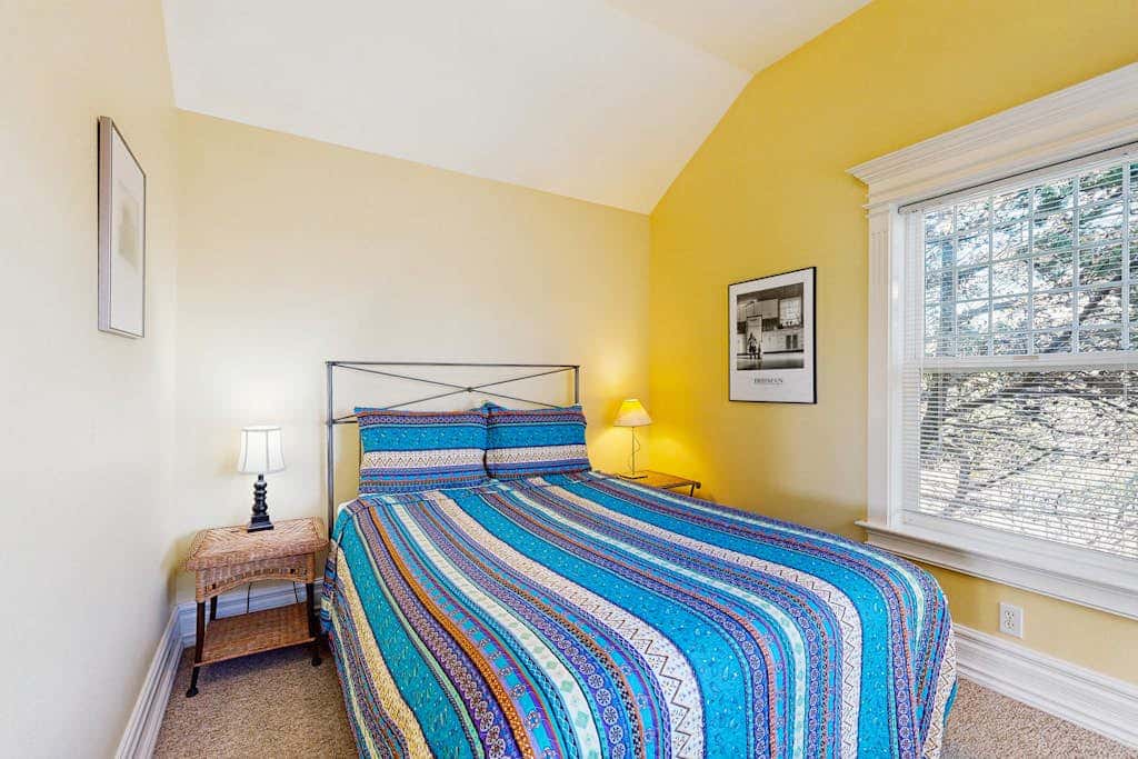 Ocean-view home with private hot tub, fireplace & grill - walk to beach