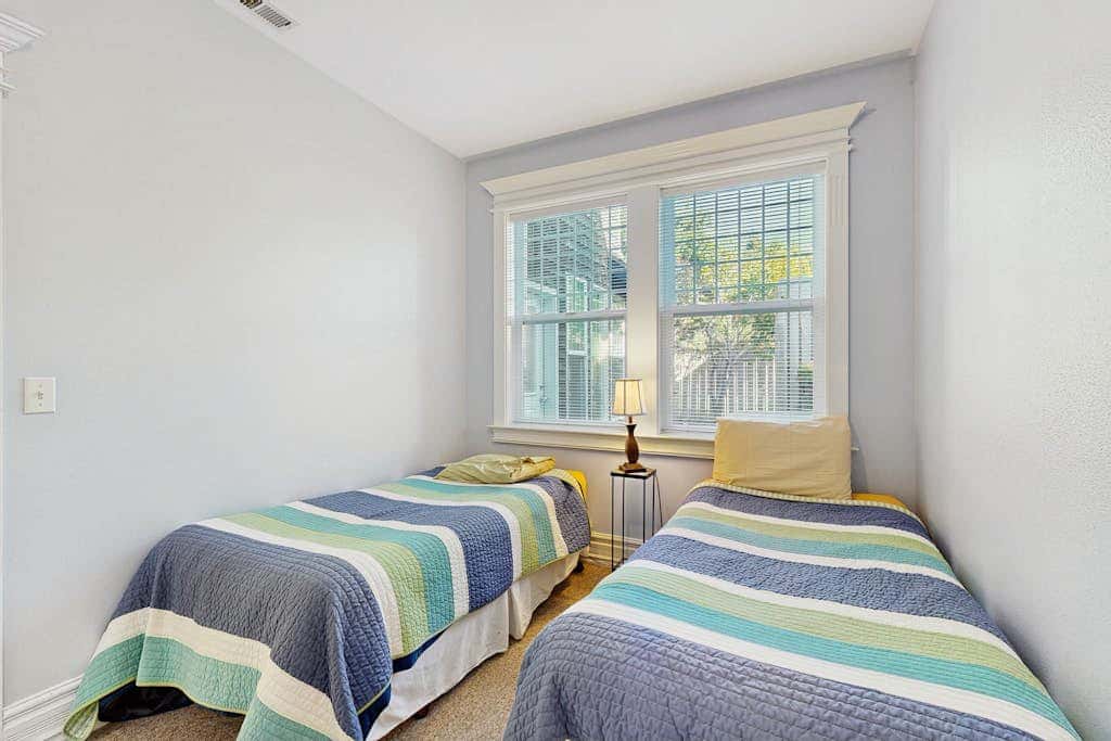 Ocean-view home with private hot tub, fireplace & grill - walk to beach