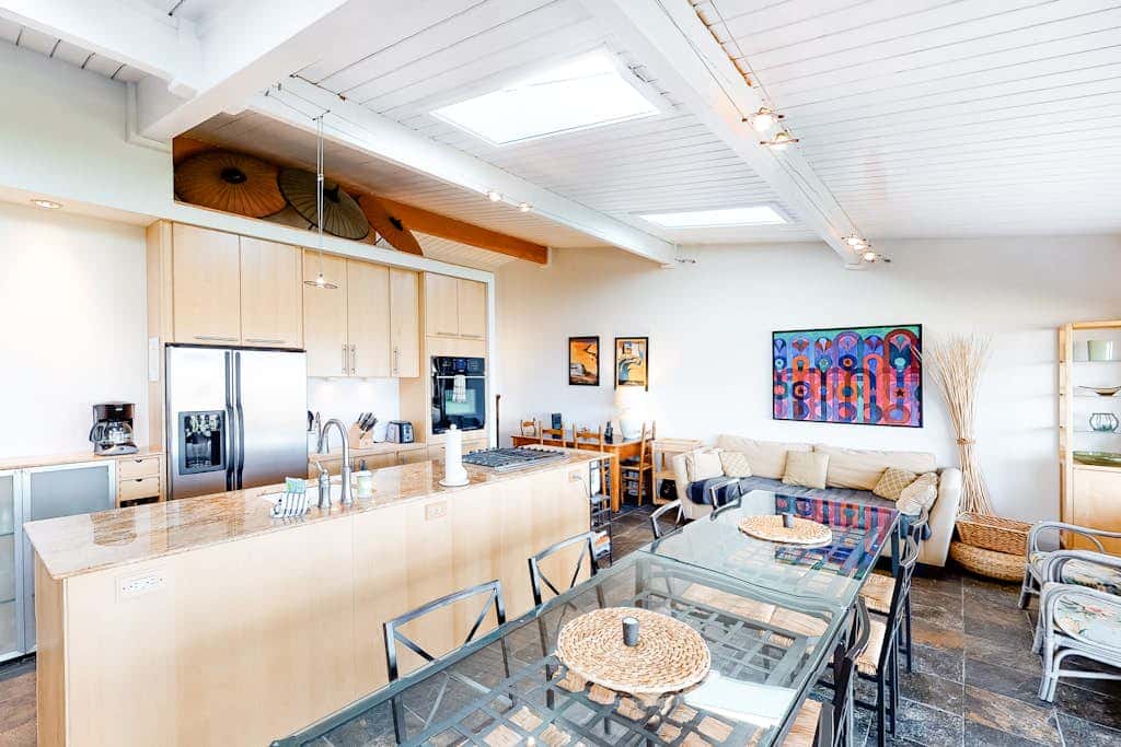 Sunny Oceanfront Condo with Great Views & Amazing Beach Access