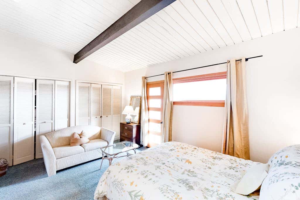 Sunny Oceanfront Condo with Great Views & Amazing Beach Access
