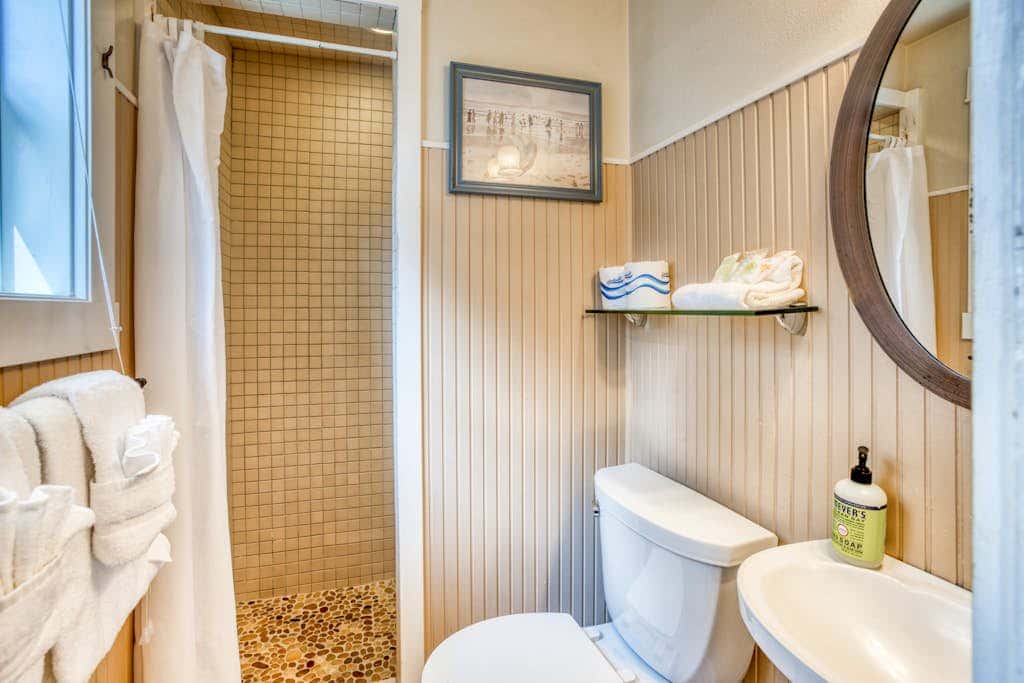 Three Cozy Cottages with Gas Fireplaces, Courtyard, & Beach Access - Dog-Friendly
