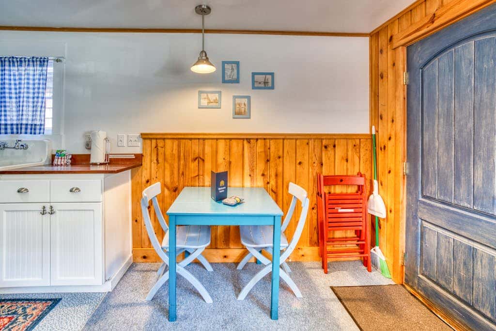 Three Cozy Cottages with Gas Fireplaces, Courtyard, & Beach Access - Dog-Friendly