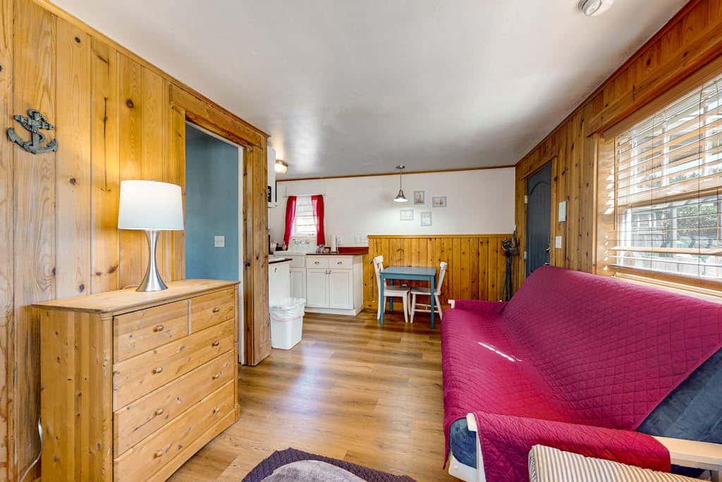 Dog-Friendly Beach Condo with Free WiFi - Close to Beach