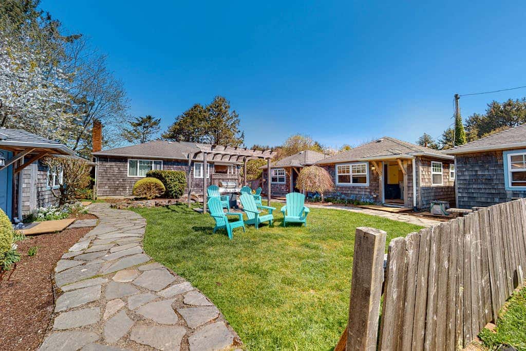 Dog-Friendly Beach Condo with Free WiFi - Close to Beach