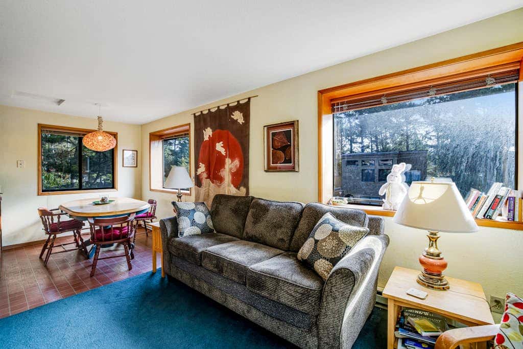 Dog-friendly downtown home moments from the beach w/ distant ocean views