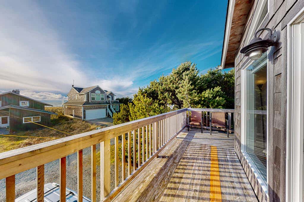 Elegant Home on Quiet Dead-End Street w/ Ocean Views - Dogs OK (MCA #155)