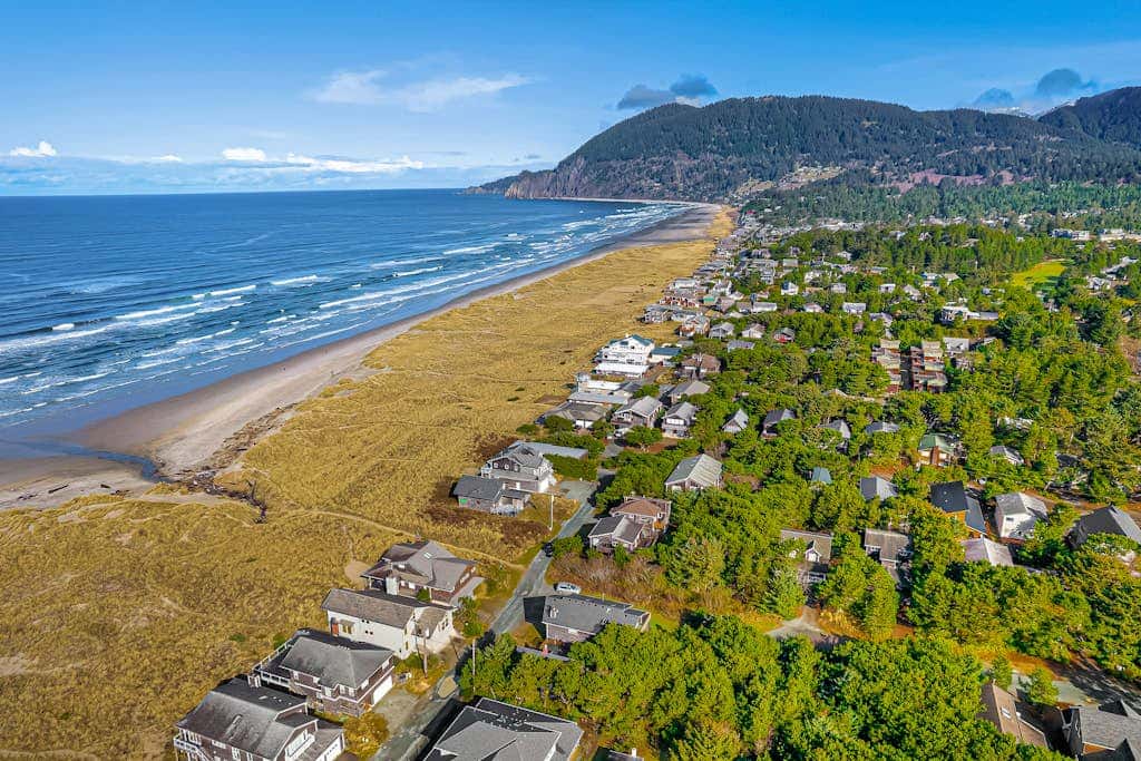 Elegant Home on Quiet Dead-End Street w/ Ocean Views - Dogs OK (MCA #155)