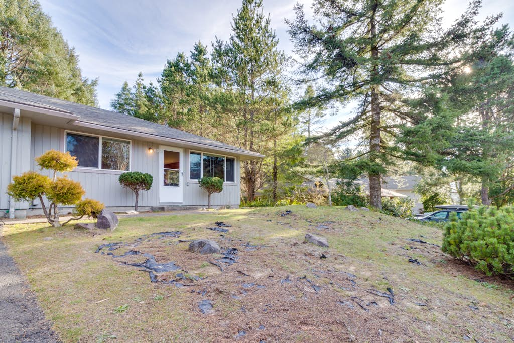 Dog-Friendly Home with Golf Course Views & Beach Access (MCA #1209)