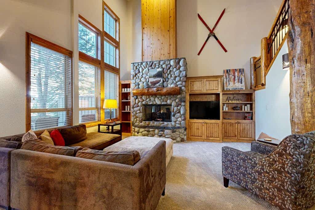 Aquila Lodge 18