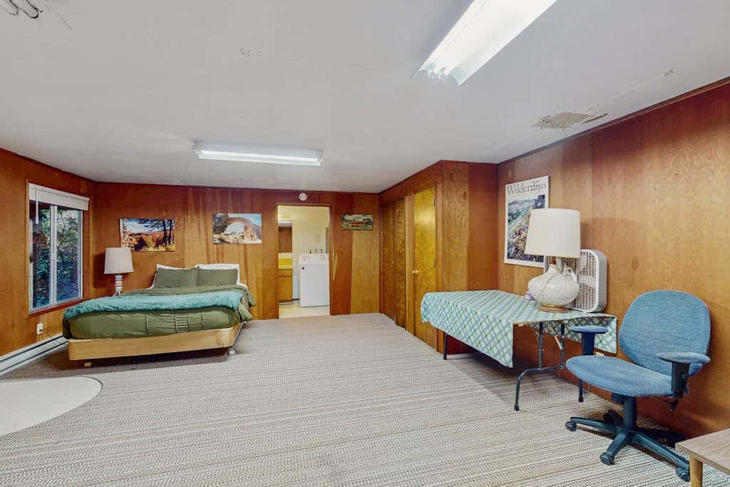 Dog-friendly lakefront home w/ convenient location & private deck