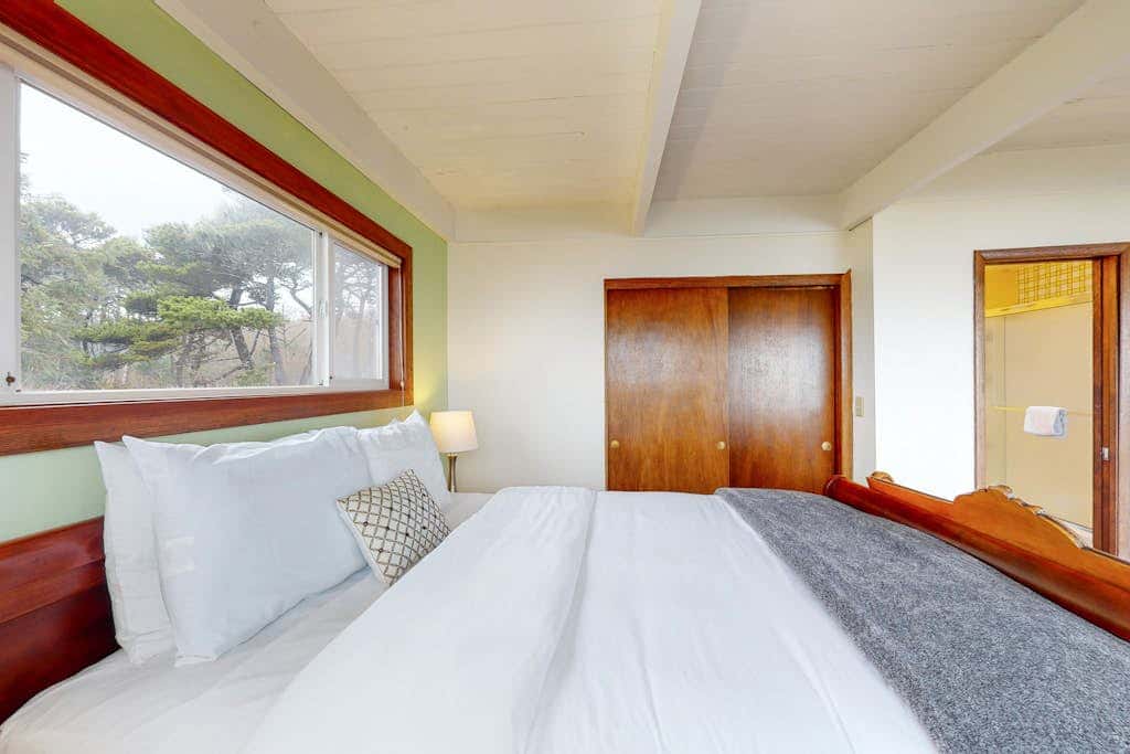 Dog-Friendly, Oceanfront Home with a Private Hot Tub, Firepit, & Free WiFi