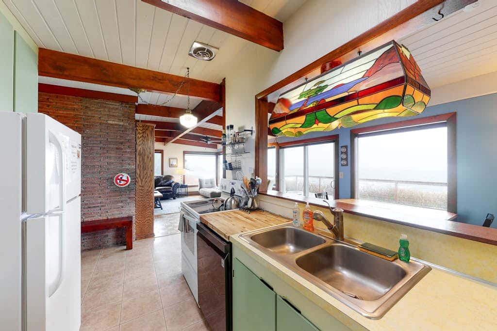 Dog-Friendly, Oceanfront Home with a Private Hot Tub, Firepit, & Free WiFi