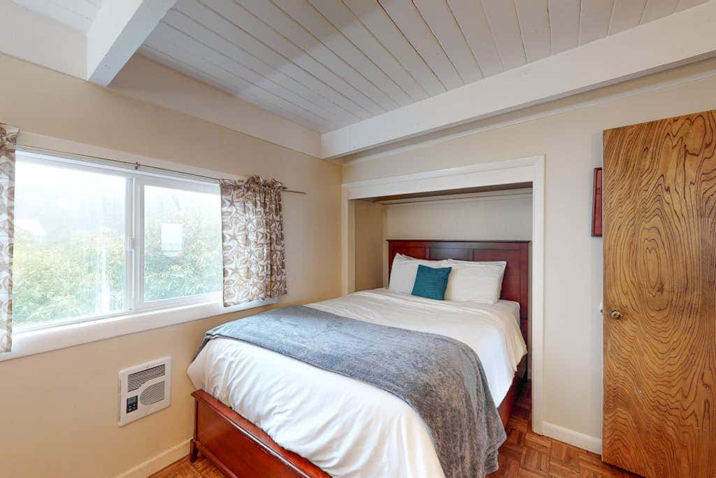 Dog-Friendly, Oceanfront Home with a Private Hot Tub, Firepit, & Free WiFi