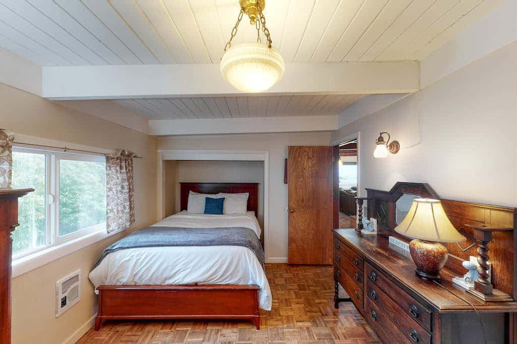 Dog-Friendly, Oceanfront Home with a Private Hot Tub, Firepit, & Free WiFi