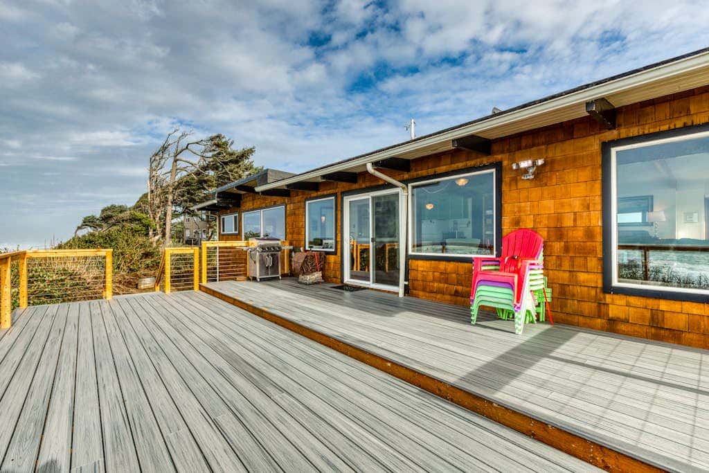 Dog-Friendly, Oceanfront Home with a Private Hot Tub, Firepit, & Free WiFi