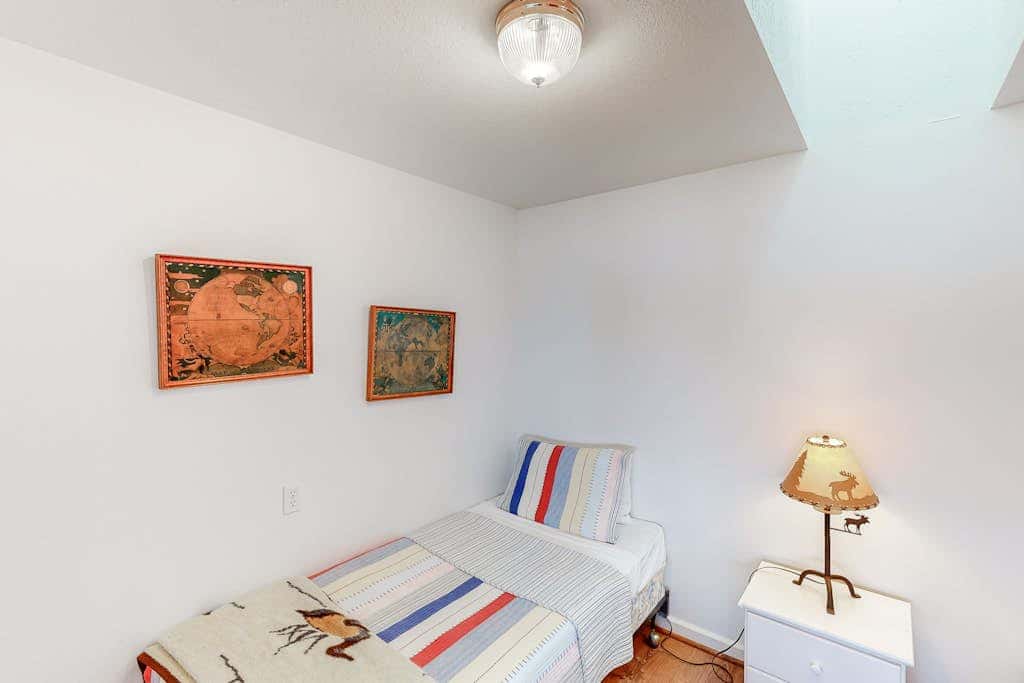 Dog-Friendly Bayfront Home with Private Hot Tub, Water & Bridge Views, Free WiFi