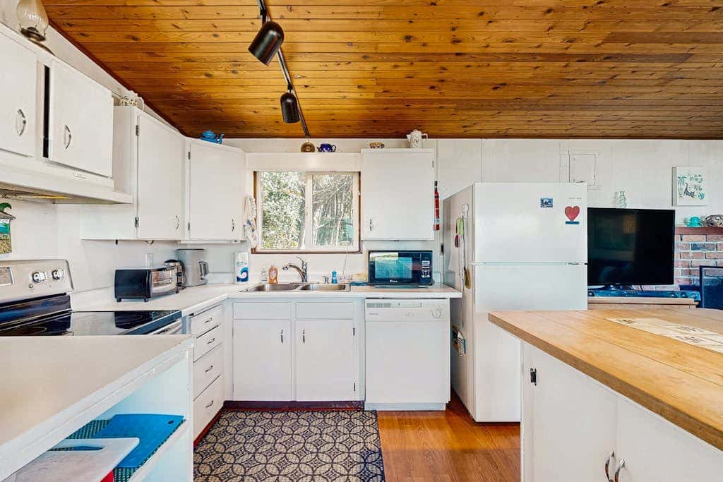 Dog-Friendly Oceanfront Cabin in the Trees with Gorgeous Views
