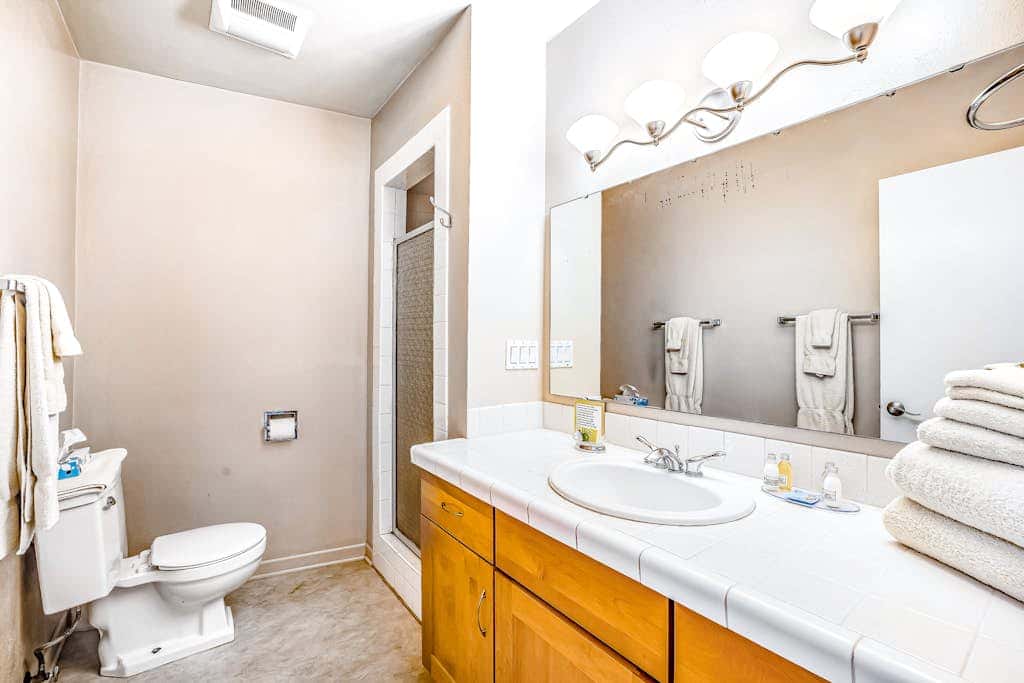 Oceanfront condo - walk to beach & Gearhart Golf Links