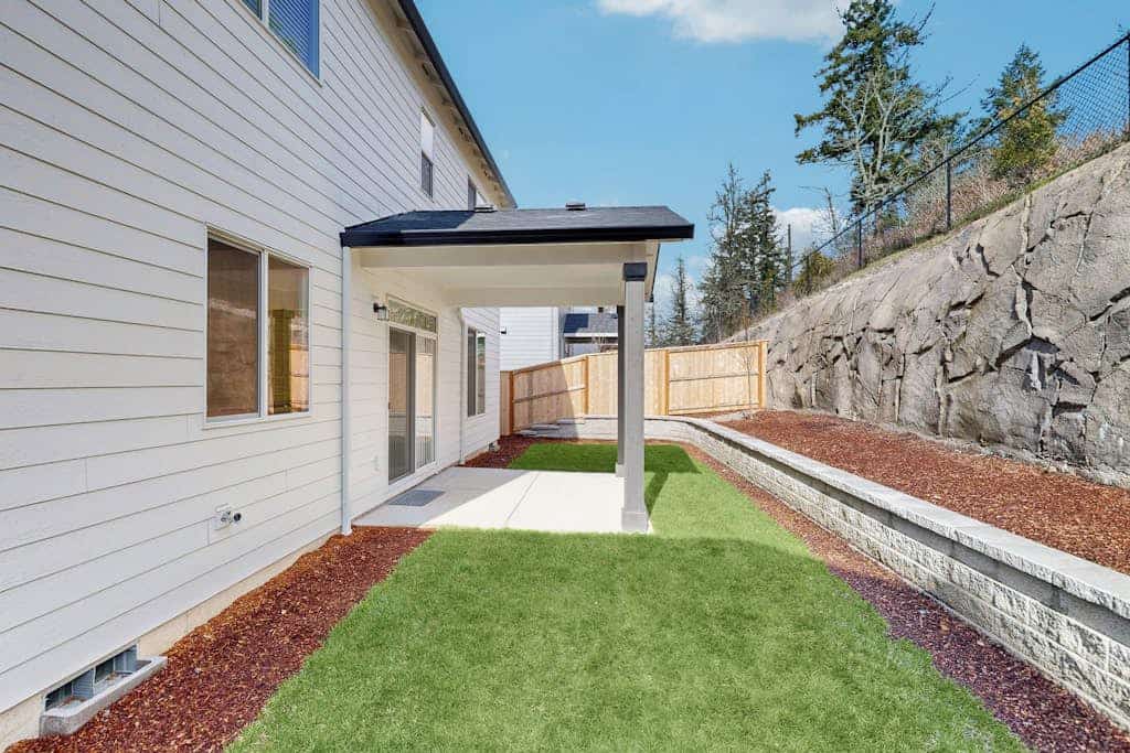 Moon Mountain Hideaway