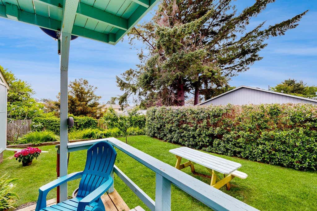 Coastal, Dog-Friendly Home in Great Location - Six Blocks from Nye Beach