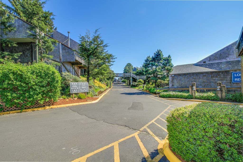 Waterfront Condo with Private Deck, Bay Views, Pool, Hot Tub, & Sauna