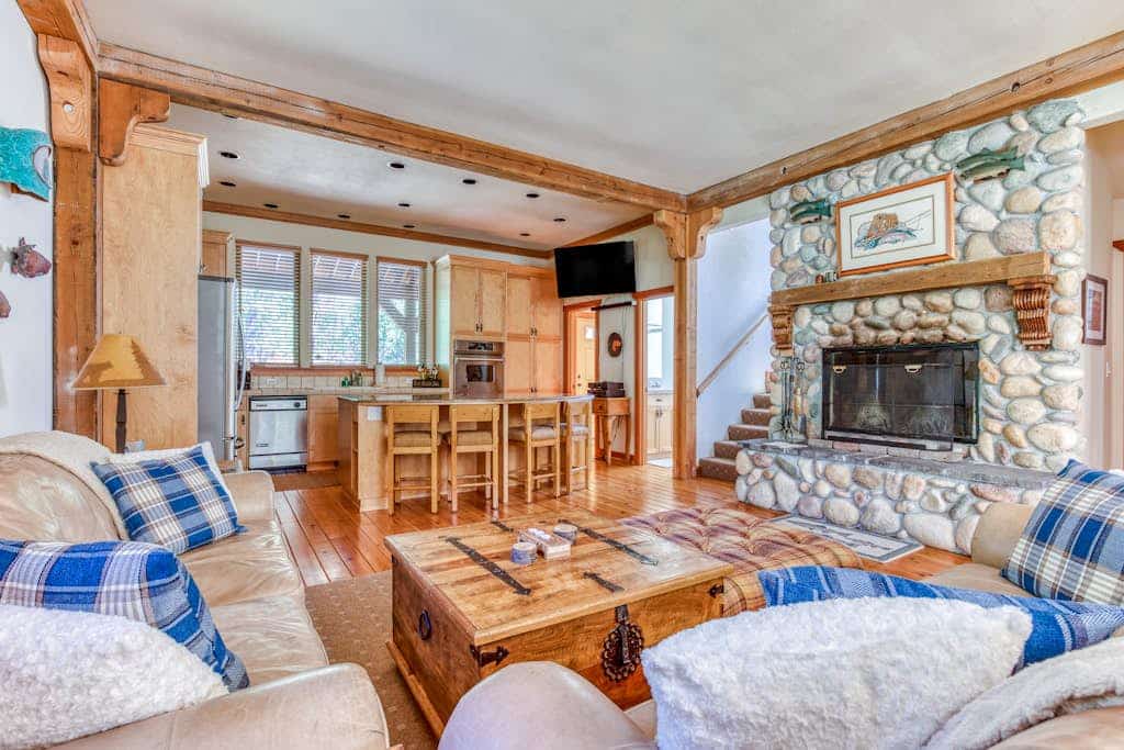 Camp Creek Trail Retreat