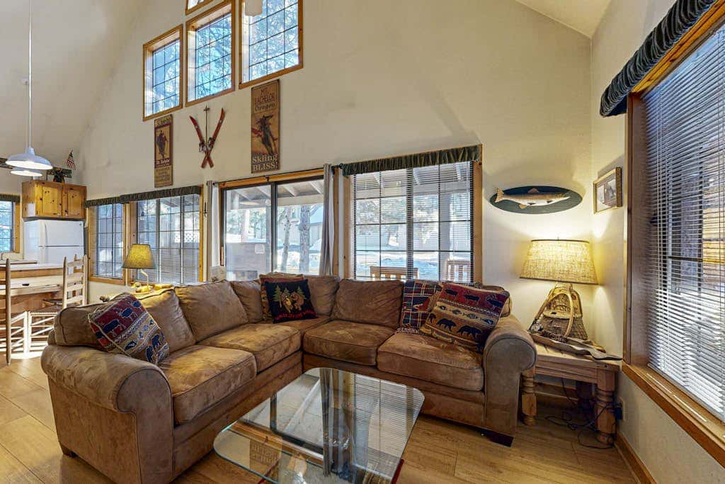 Home with spacious deck with private hot tub & SHARC access
