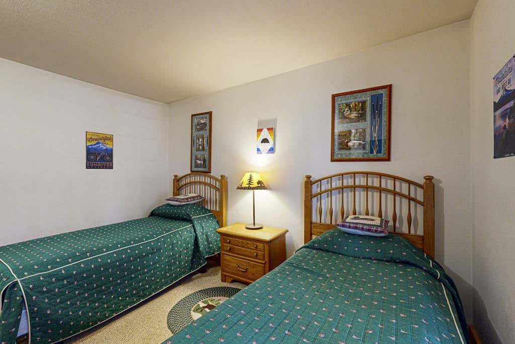 Home with spacious deck with private hot tub & SHARC access