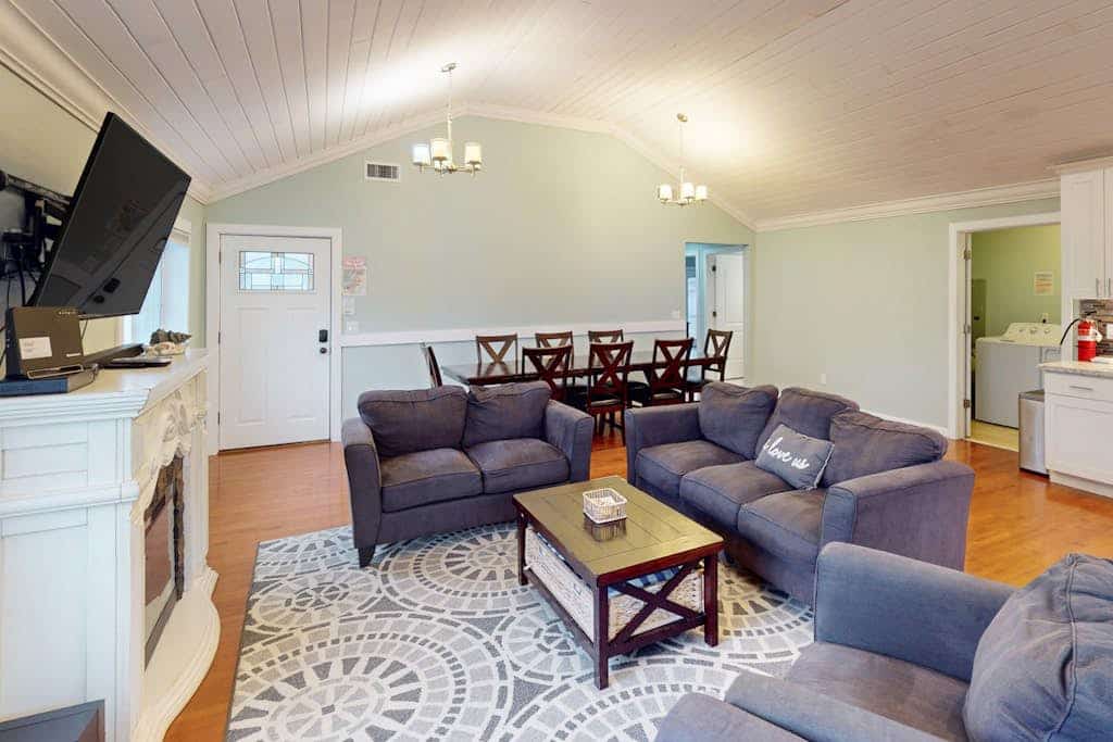 Seaside Comforts