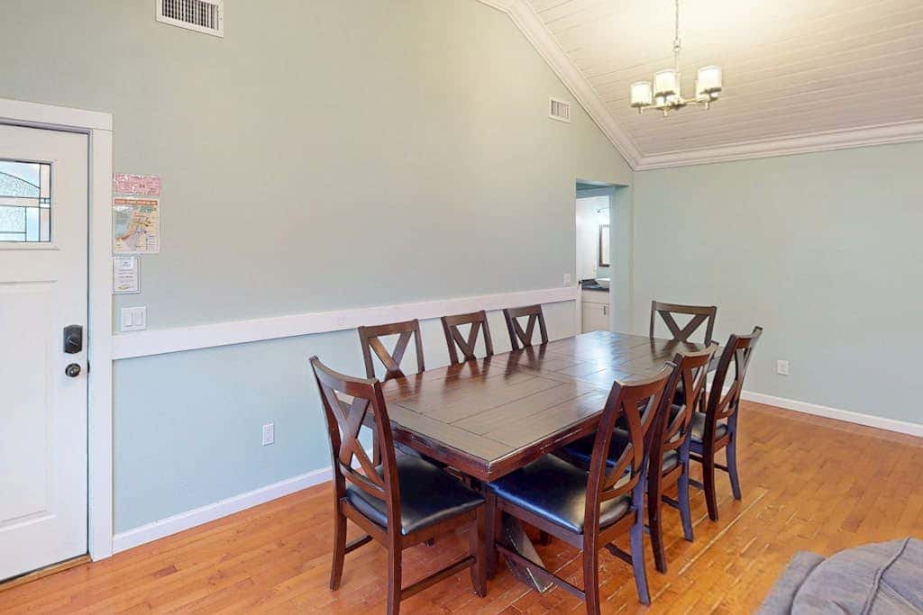 Charming Seaside home with Private Hot tub and easy beach access
