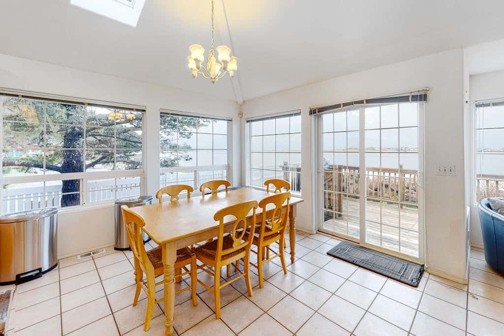 Waterfront Family Home with Beach Access - Dog-friendly