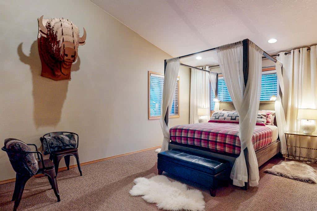 Dog-friendly home with hot tub, shared pool, firepit, fireplace, & river access