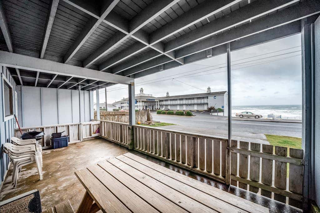 Ocean-view lower-level duplex across street from beach - dog-friendly
