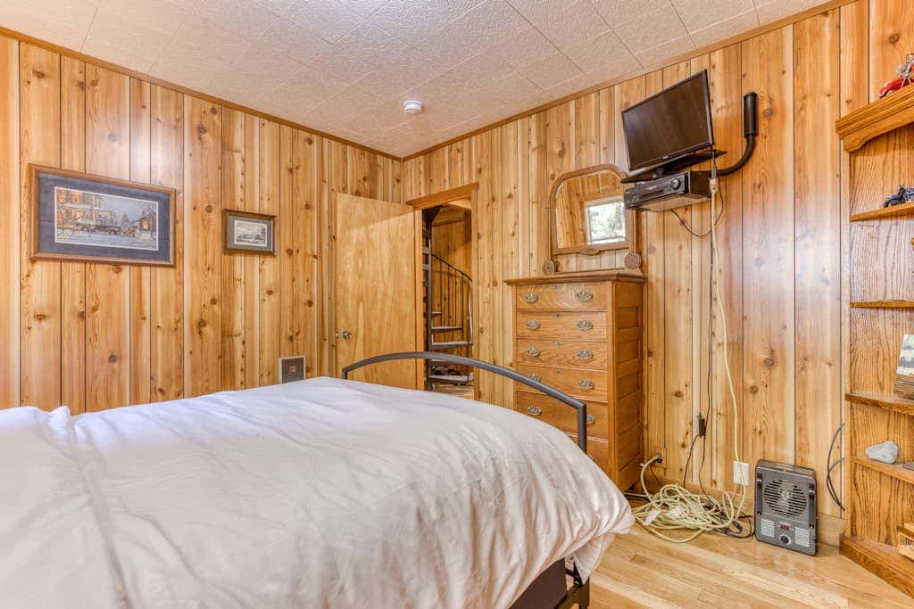 Historic Waterfront Cabin with Hot Tub & Salmon River Access - Dog-Friendly