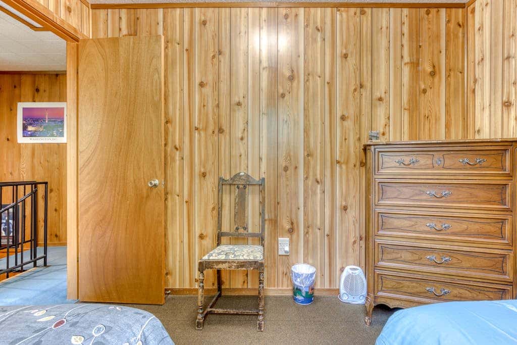 Historic Waterfront Cabin with Hot Tub & Salmon River Access - Dog-Friendly