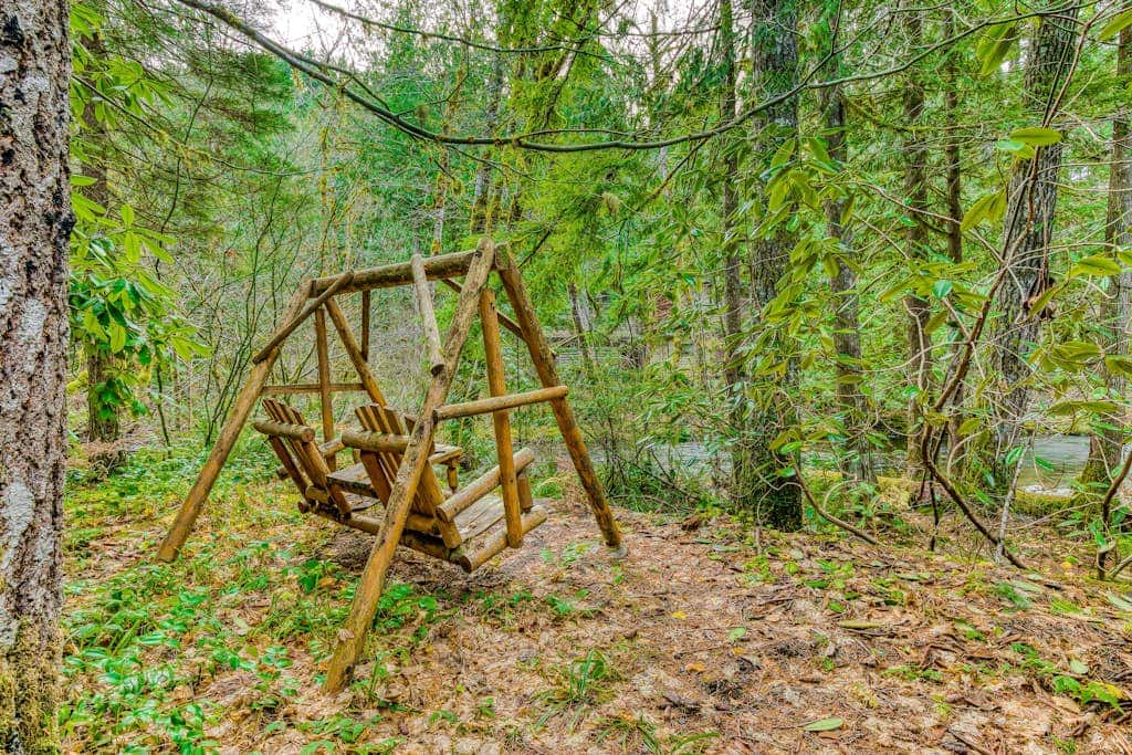 Historic Waterfront Cabin with Hot Tub & Salmon River Access - Dog-Friendly
