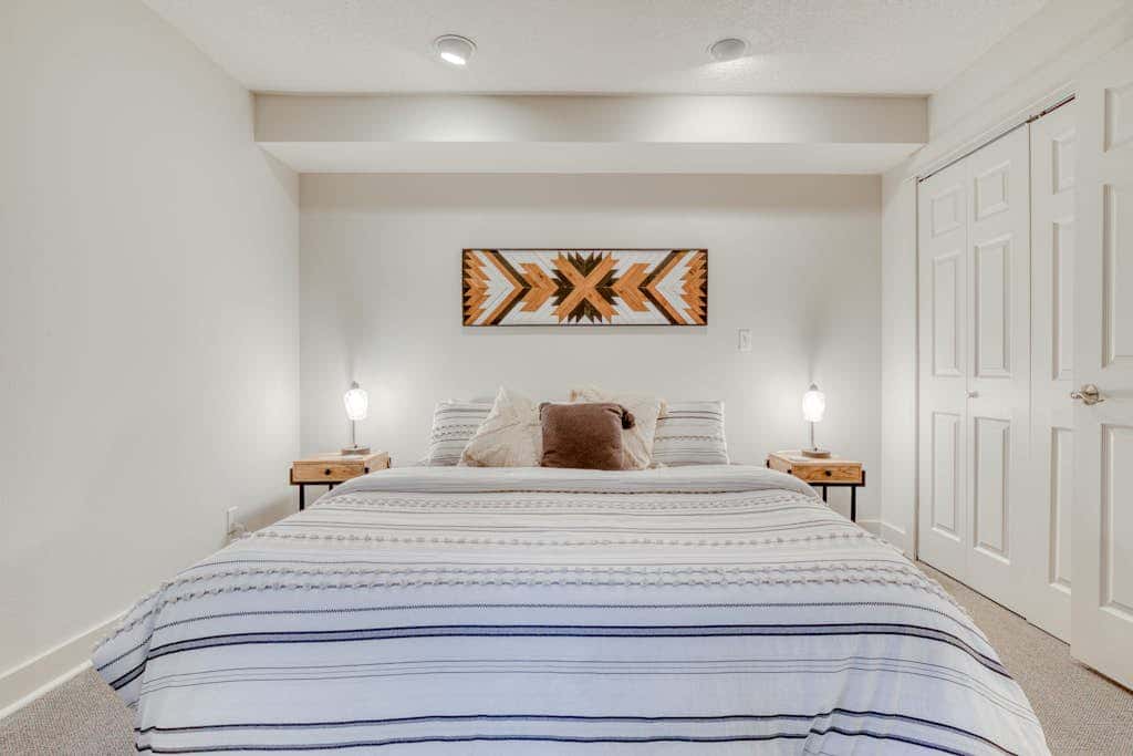 Expansive golf-view getaway with private hot tub, pool, fast WiFi & game room