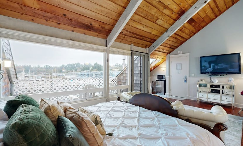 Beautiful Briny Retreat #C308