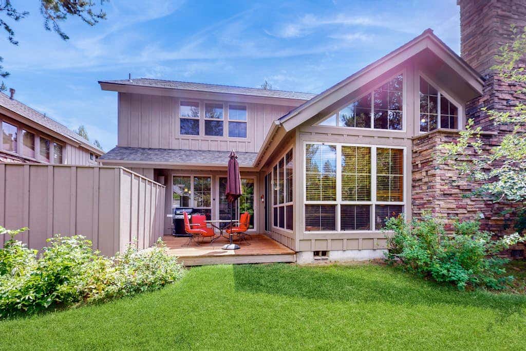 44 Freemont Crossing - Rustic-Chic Retreat with Deck, Hot Tub & Bikes