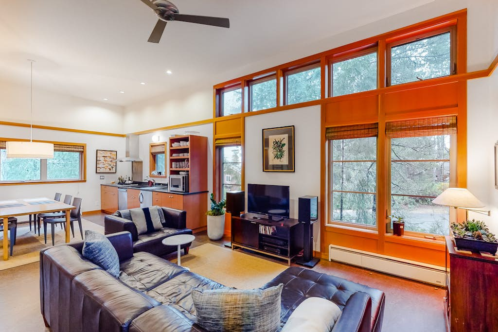 Tranquil, Mid-Century Artist's Retreat with Deck & Patio - Walk to the Beach & Town