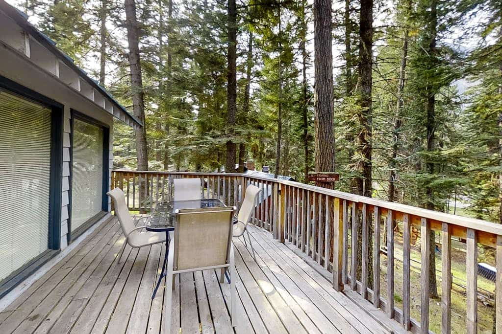 Cabin in the Pines