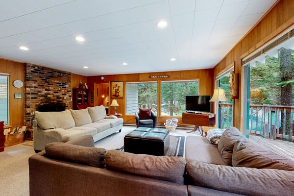 Cabin in the Pines