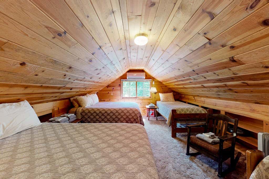 Dog-Friendly Home near Wallowa Lake w/Wraparound Deck, Free WiFi, Great Location
