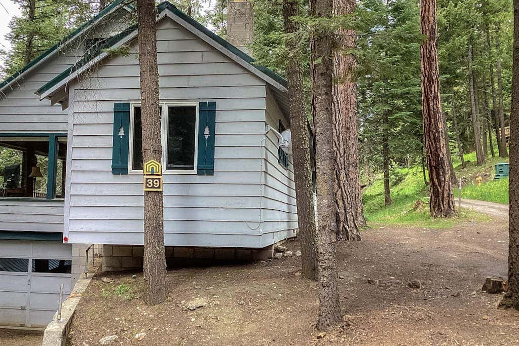 Dog-Friendly Home near Wallowa Lake w/Wraparound Deck, Free WiFi, Great Location